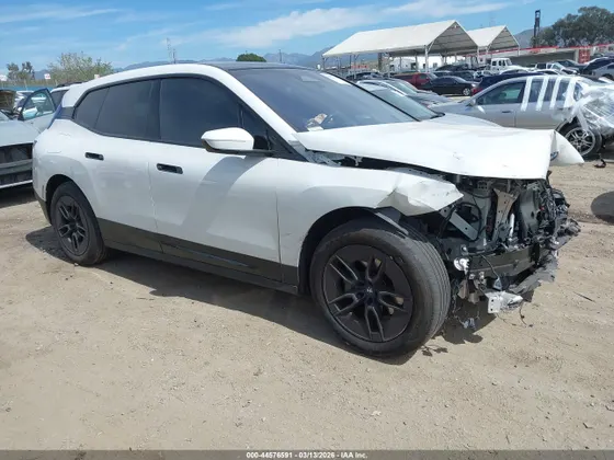 2024 BMW iX xDrive50