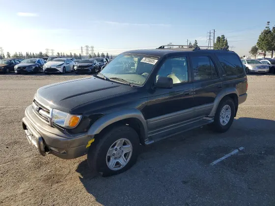 1999 Toyota 4Runner Limited