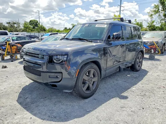2026 Land Rover Defender S