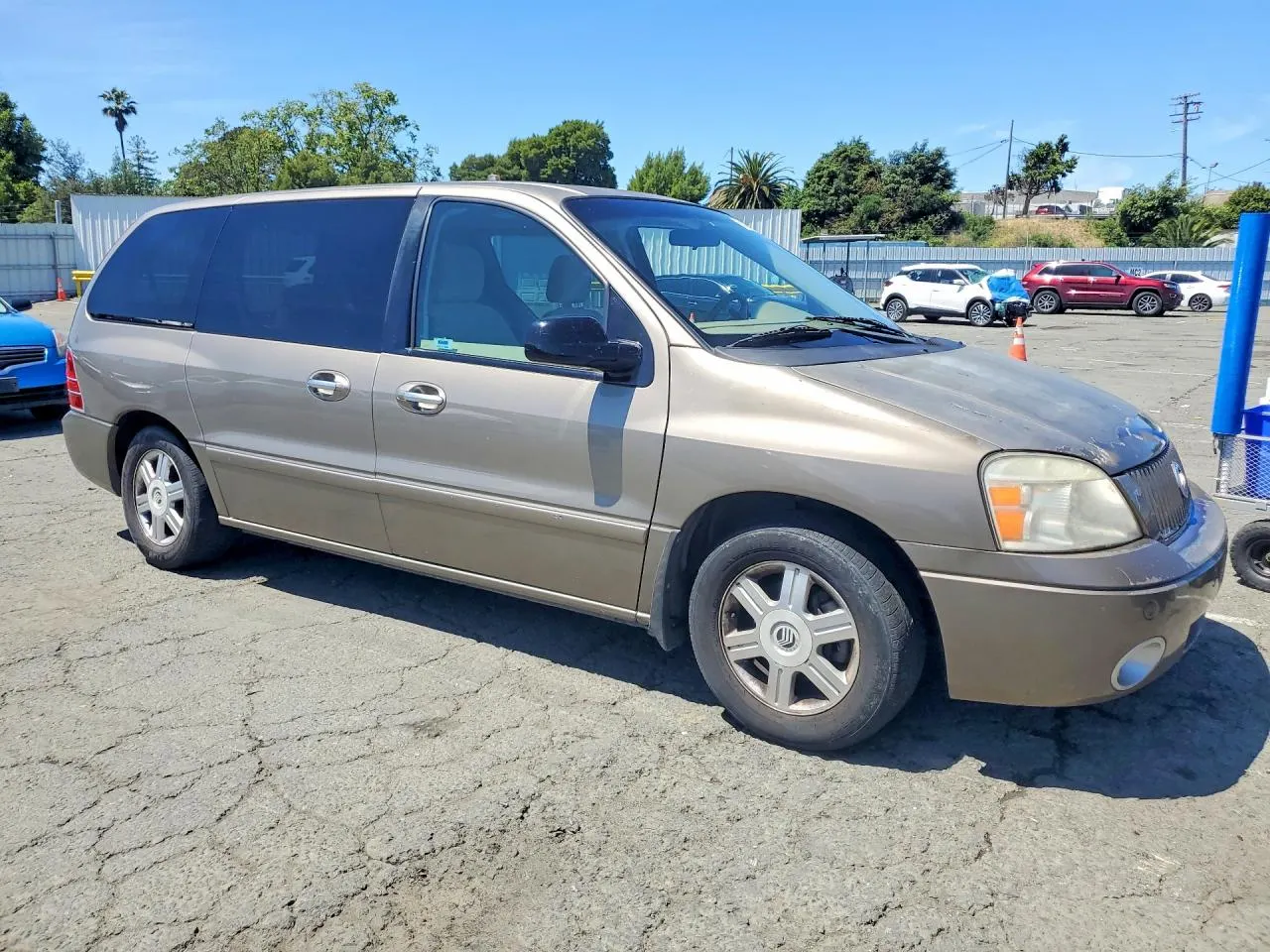 2004 Mercury Monterey Convenience