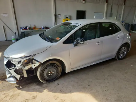 2023 Toyota Corolla Hatchback SE