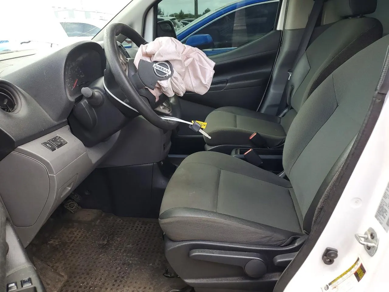 2015 Nissan NV200 SV