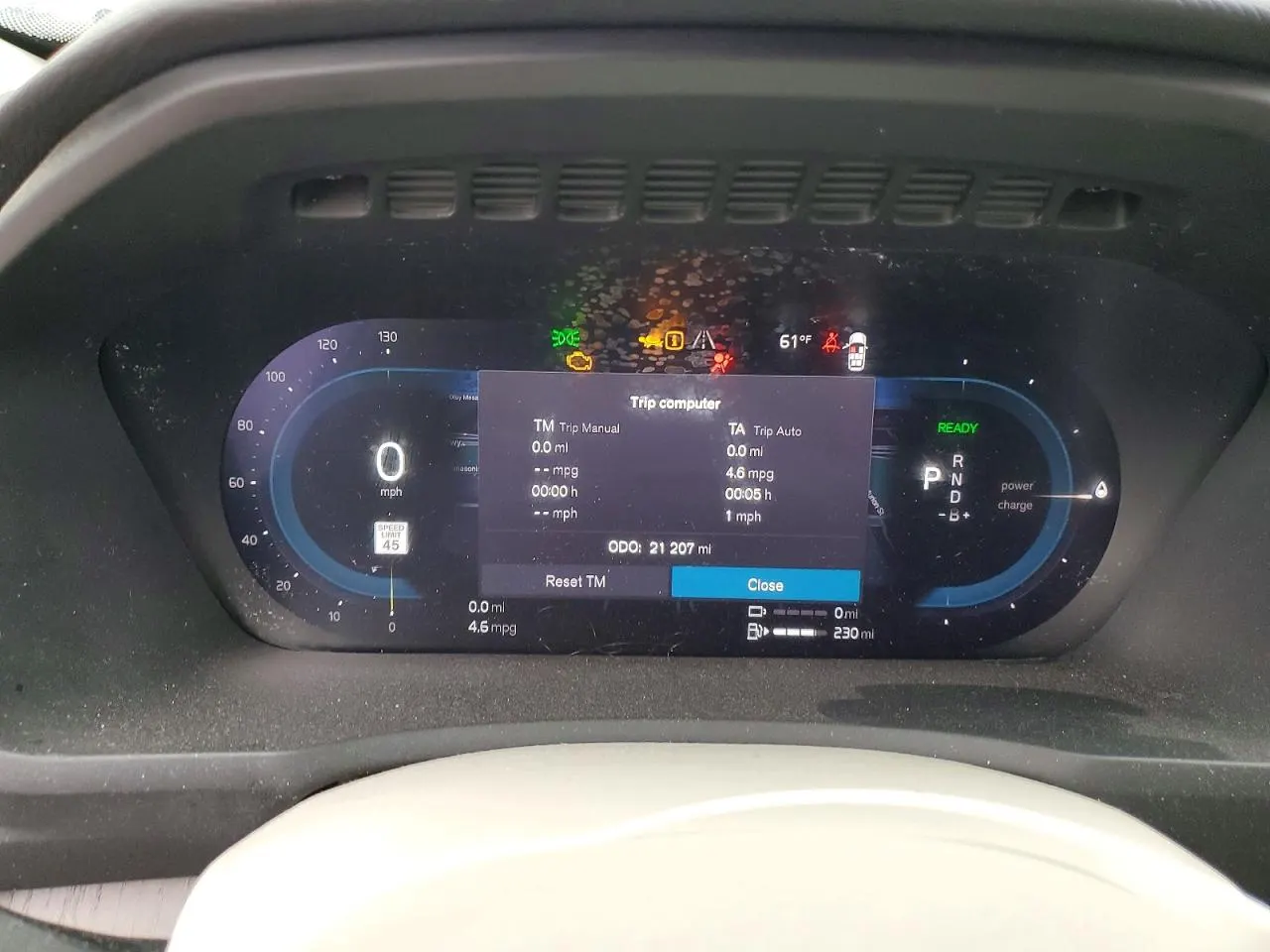2025 Volvo XC90 Plug-In Hybrid Plus