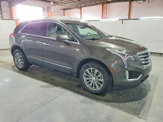 2019 Cadillac XT5 Luxury AWD