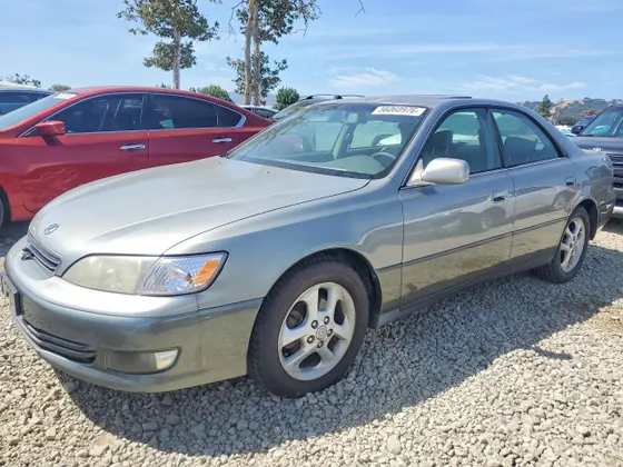 2000 Lexus ES 300 ES