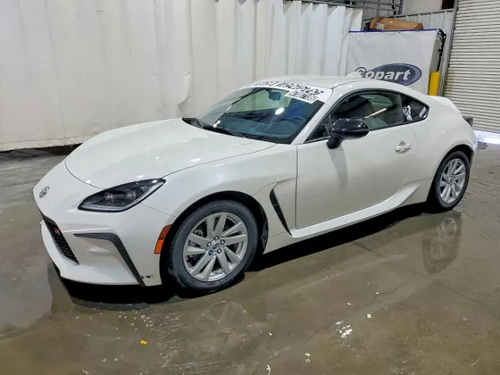 2024 Toyota GR86 Premium