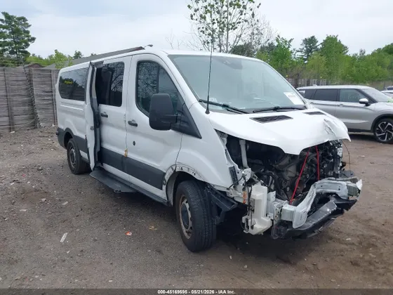 2016 Ford Transit Wagon XLT