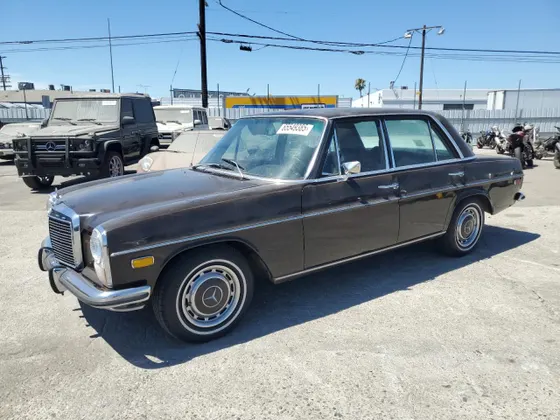 1972 Mercedes-Benz 220