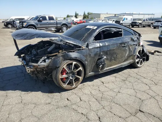 2021 Audi TT RS
