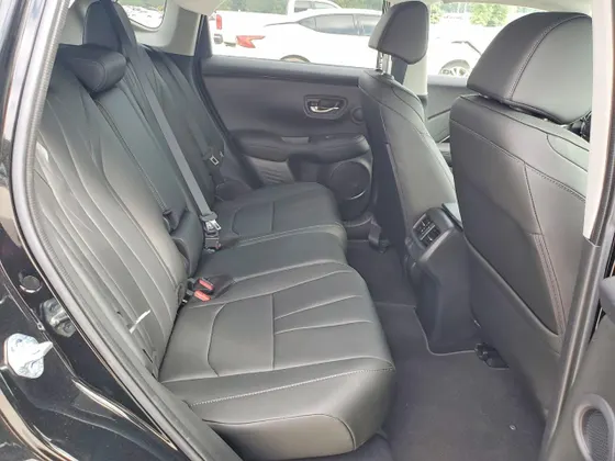 2025 Acura ADX