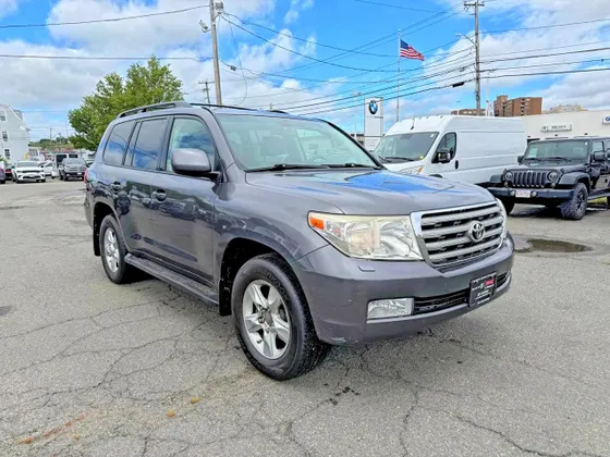 2011 Toyota Land Cruiser