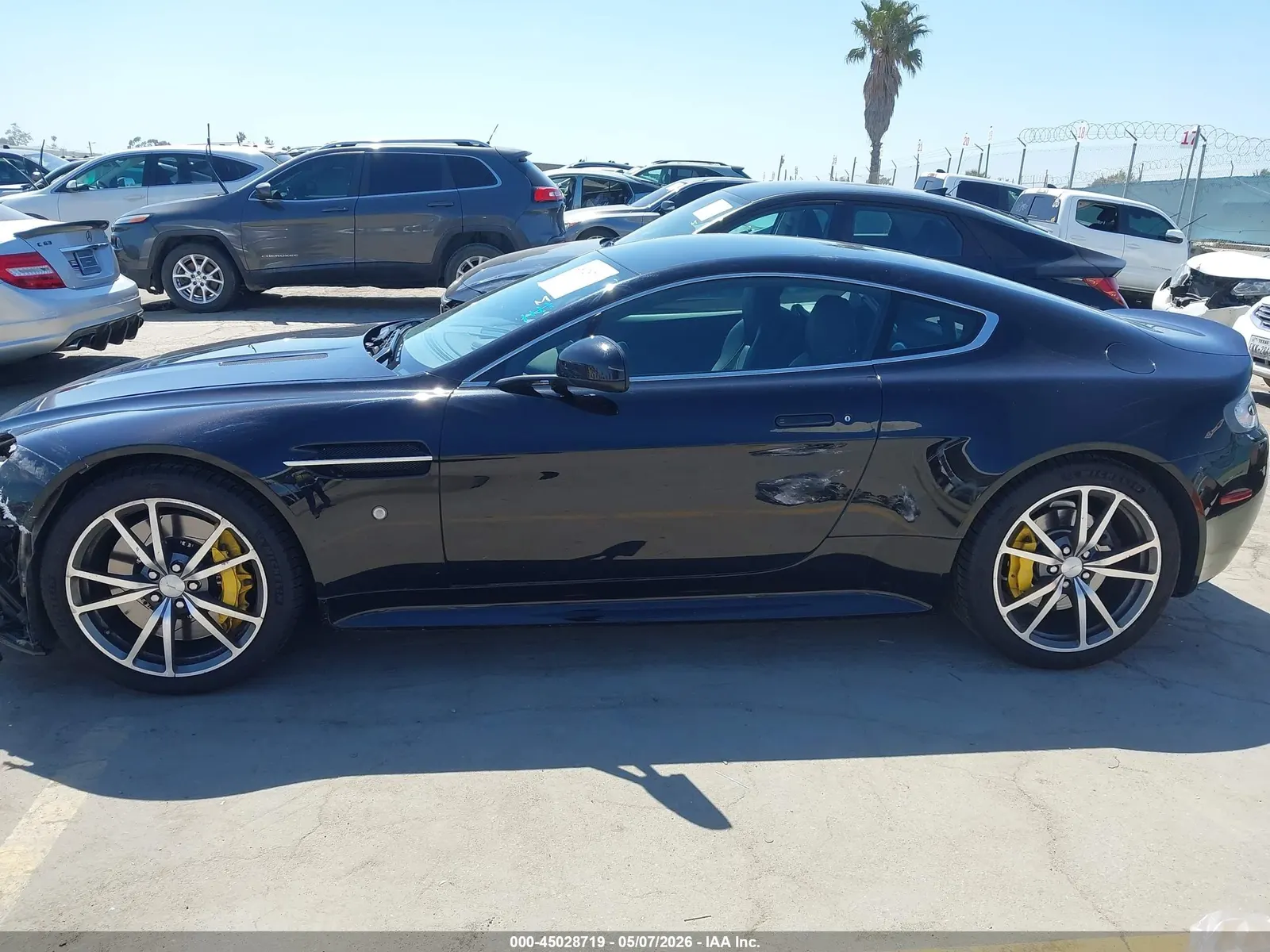 2013 Aston Martin Vantage VANTAGE S