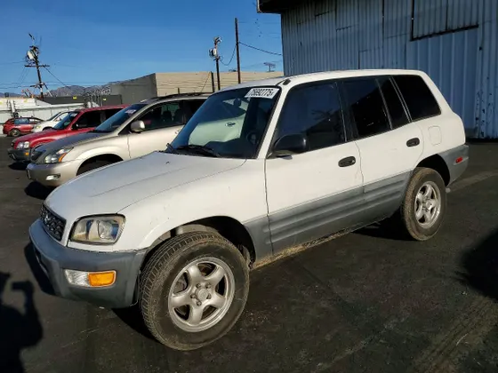 1998 Toyota RAV4