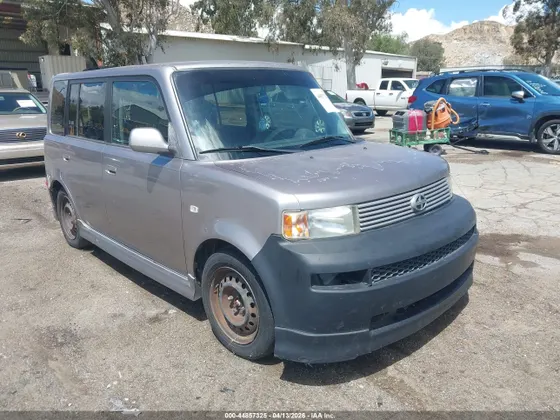 2005 Scion xB