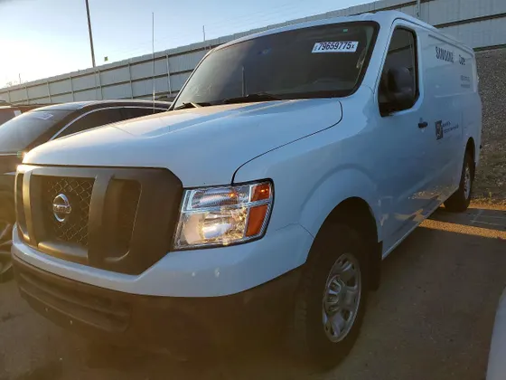 2020 Nissan NV Cargo SV