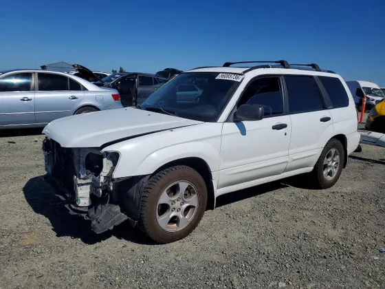 2004 Subaru Forester (Natl) XS