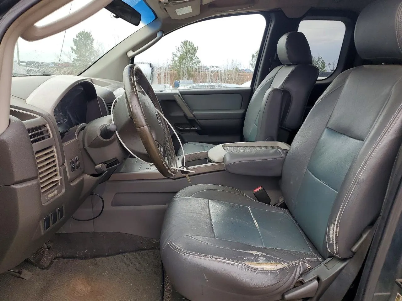 2006 Nissan Titan SE