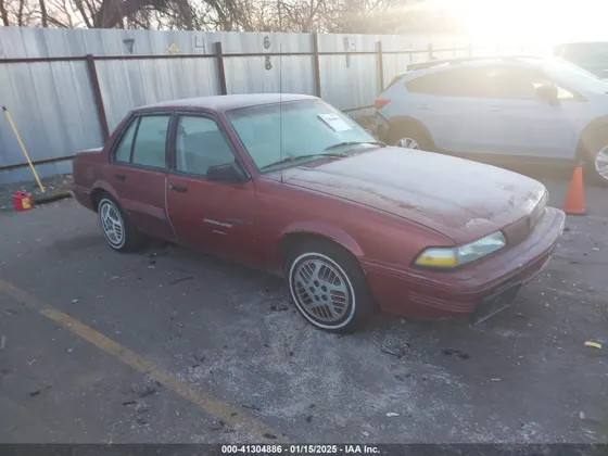 1992 Pontiac Sunbird LE