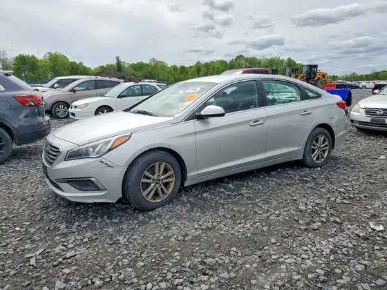 2016 Hyundai Sonata 2.4L SE