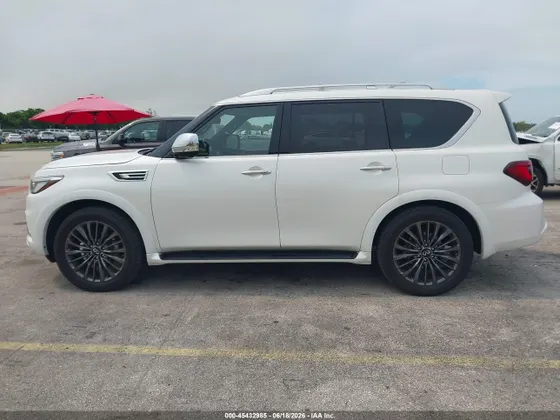 2023 INFINITI QX80 SENSORY