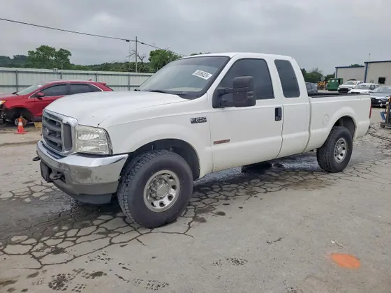 2004 Ford Super Duty F-250 XL