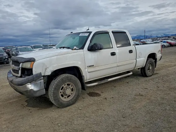 2004 Chevrolet Silverado 2500 Crew Cab LT