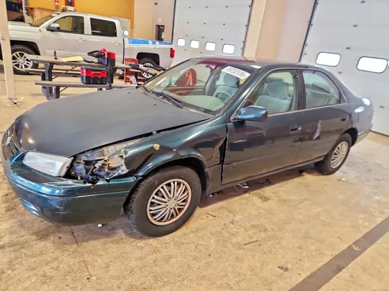 1997 Toyota Camry LE