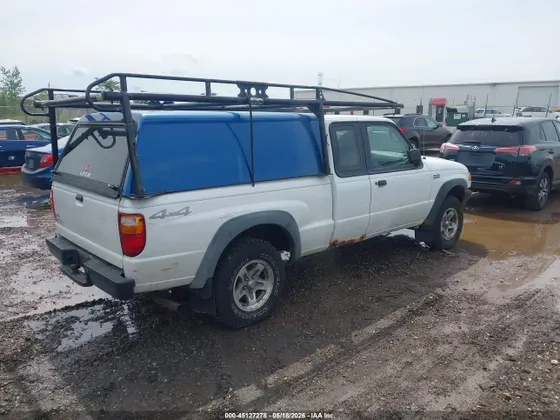 2003 Mazda B-Series 4WD Truck SE