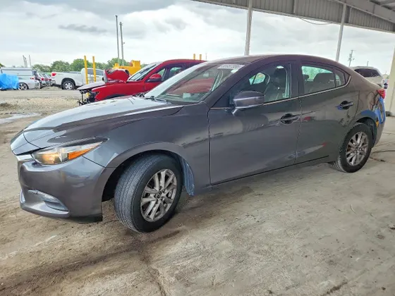 2017 Mazda Mazda3 4-Door Sport