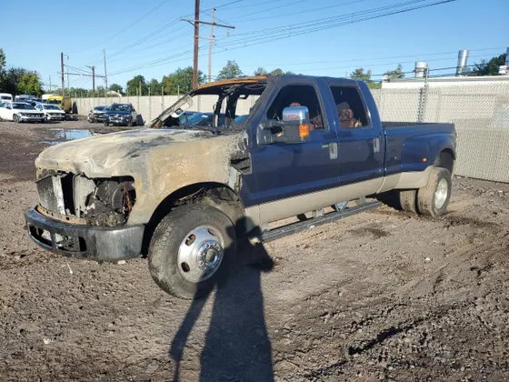 2009 Ford Super Duty F-350 DRW XL