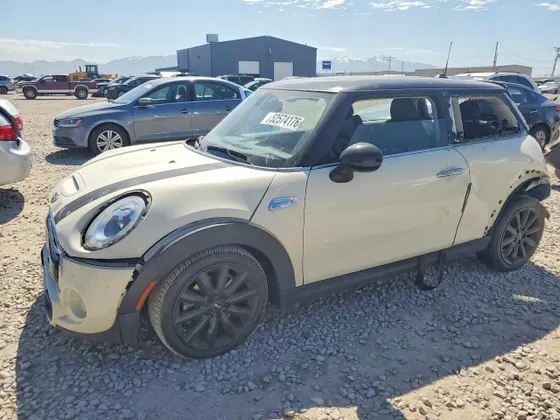 2017 MINI Hardtop 2 Door Cooper S