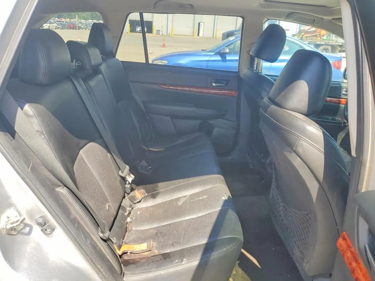 2012 Subaru Outback 2.5i Limited