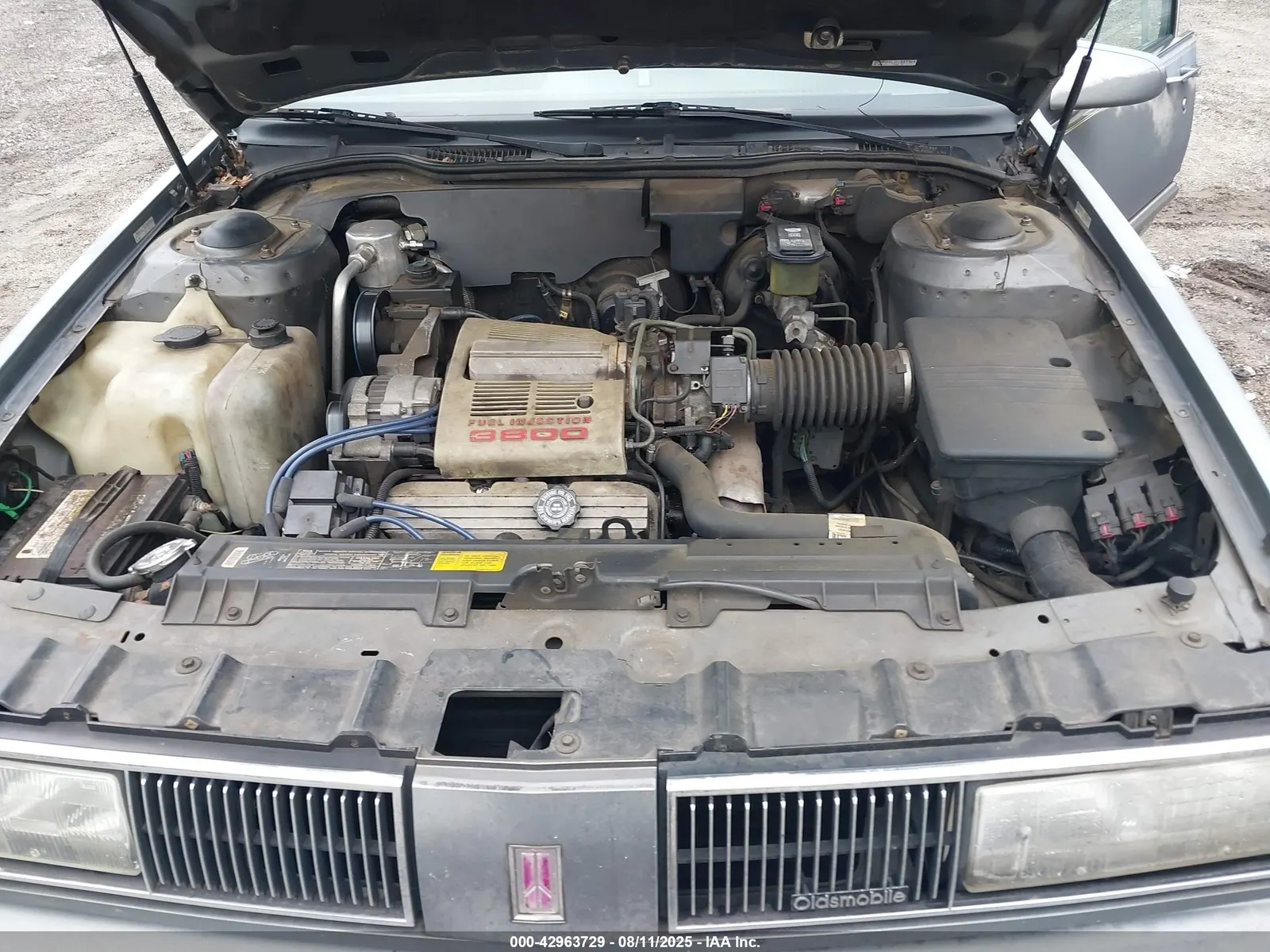 1989 Oldsmobile Delta 88 ROYALE
