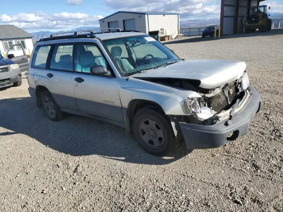 2000 Subaru Forester L