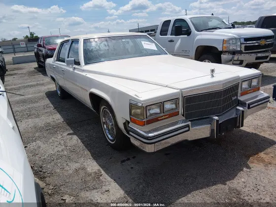 1986 Cadillac Fleetwood BROUGHAM