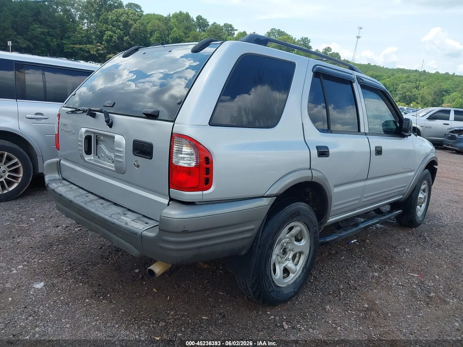 2001 Isuzu Rodeo S 2.2L