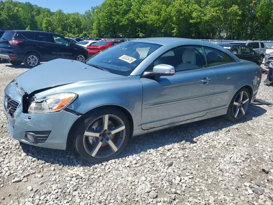 2011 Volvo C70