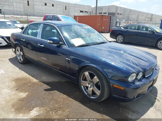 2009 Jaguar XJ Series XJ8