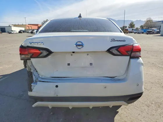 2021 Nissan Versa S