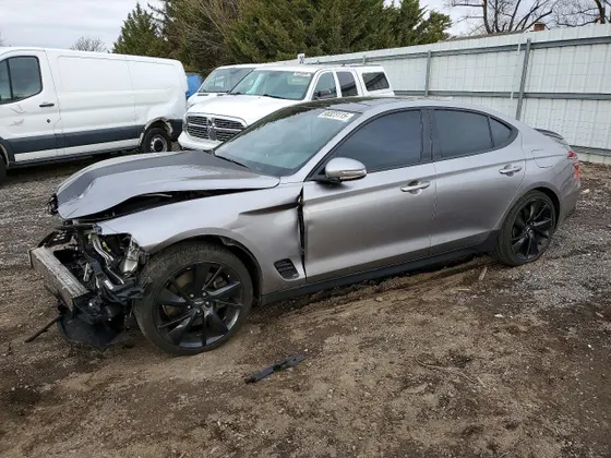 2022 Genesis G70 3.3T