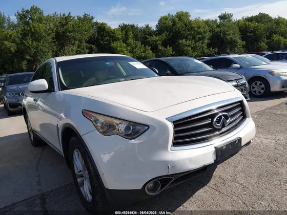 2013 INFINITI FX37