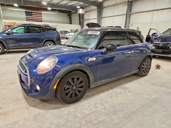 2015 MINI Cooper Hardtop S