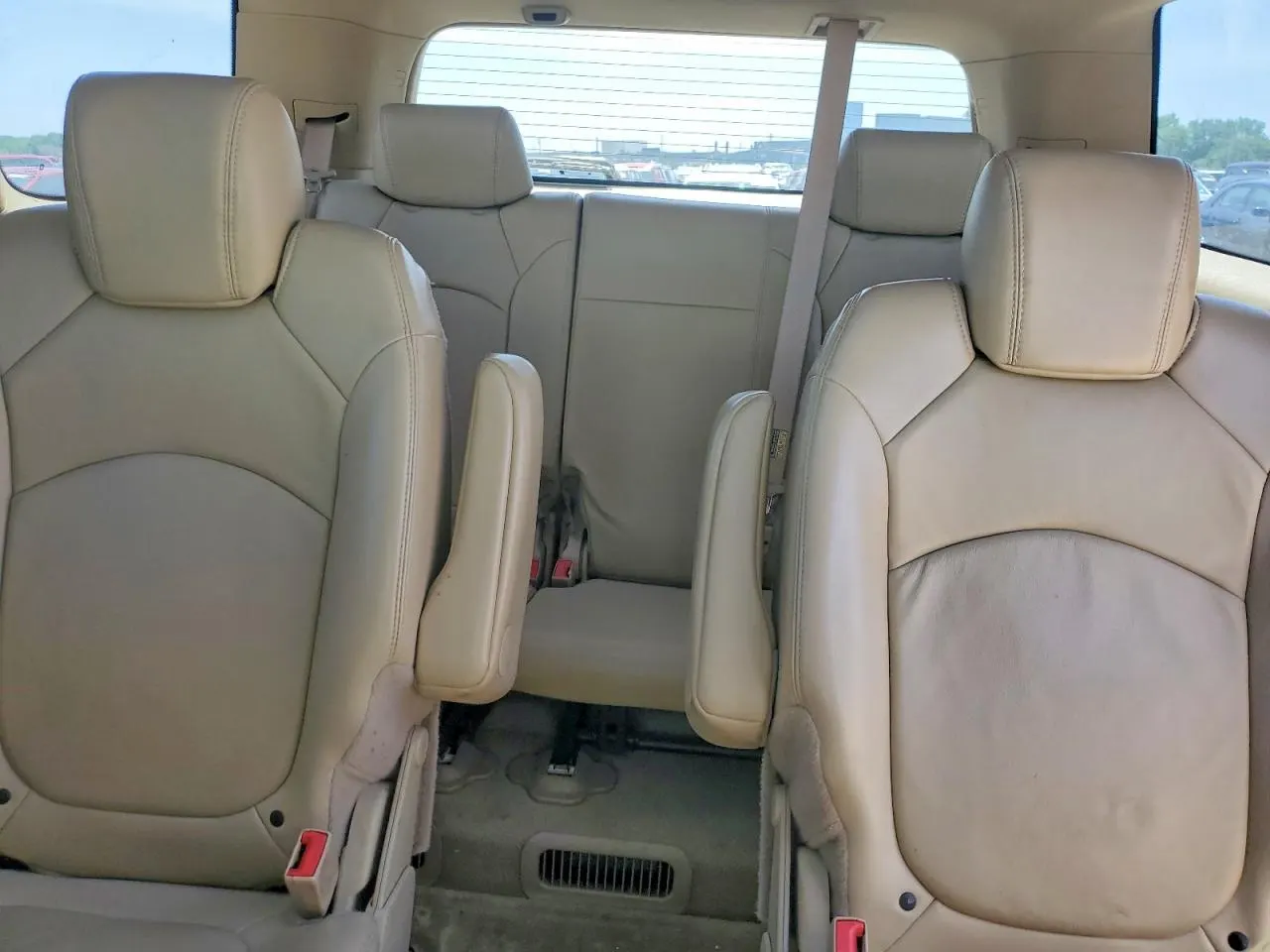 2009 Saturn Outlook XR