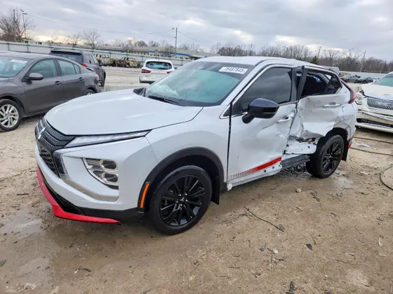 2023 Mitsubishi Eclipse Cross LE