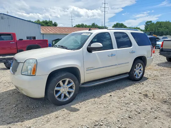 2011 GMC Yukon Denali