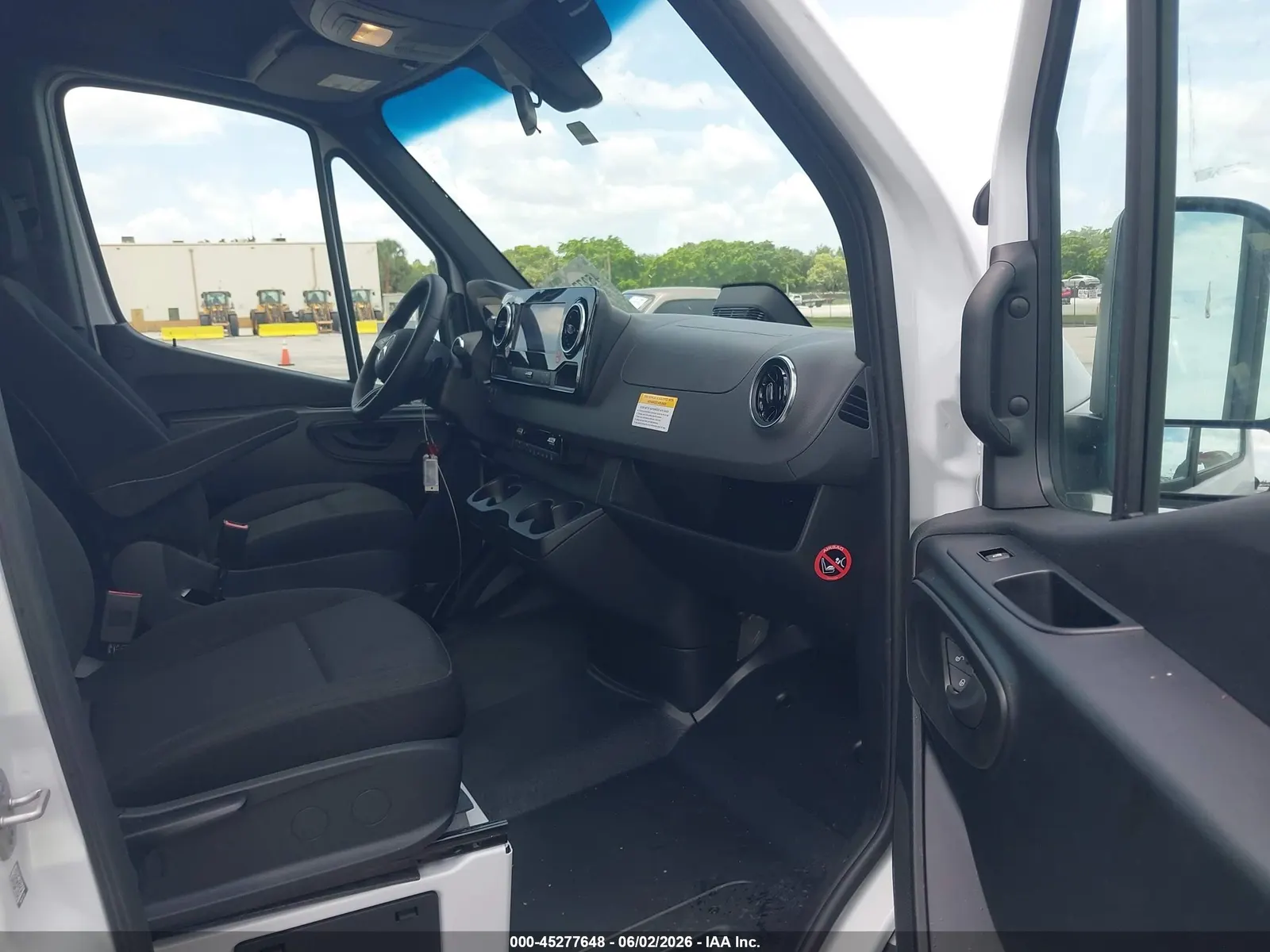 2026 Mercedes-Benz Sprinter Passenger Van HIGH ROOF 4-CYL DIESEL