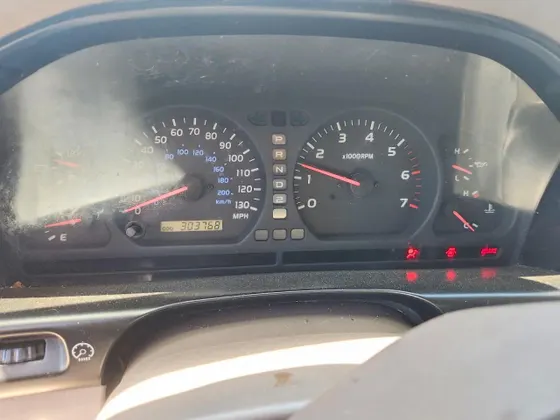2000 Toyota Land Cruiser