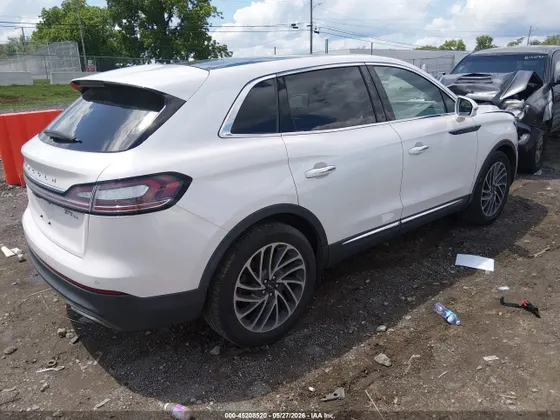 2019 Lincoln Nautilus Reserve
