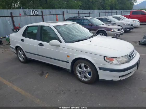 1999 Saab 9-5 SE