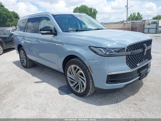 2025 Lincoln Navigator Reserve